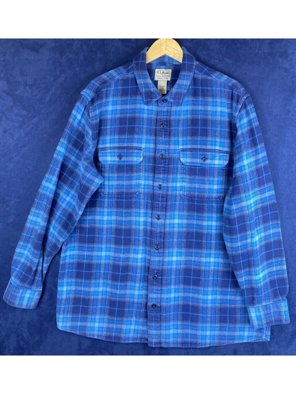 L. L.Bean Men’s Sz. L Tall Slightly Fitted Flannel Shirt Thick 100% Cotton Blue